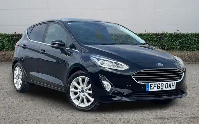 Begagnad Ford Fiesta Titanium 101 HK (74 kW) 2021 Halvkombi