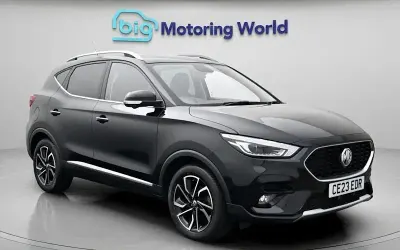 Używany MG ZS Exclusive 111 KM (81 kW) 2023 SUV