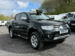 Begagnad Mitsubishi L200
