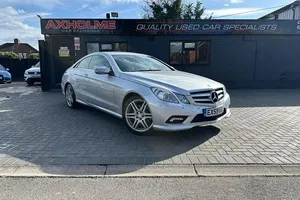 Begagnad Mercedes E200