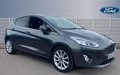 Begagnad Ford Fiesta Titanium 101 HK (74 kW) 2021 Halvkombi