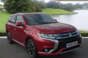Usado Mitsubishi Outlander P-HEV