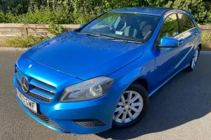 Begagnad Mercedes A180