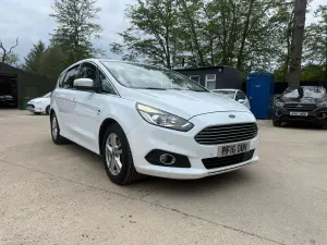 Begagnad Ford S-MAX