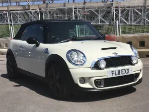 Begagnad Mini Cooper S Cabriolet