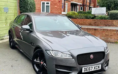 Second-hand Jaguar XF R-Sport 179 CP (131 kW) 2020 Berlinǎ