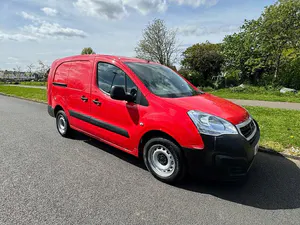 Begagnad Peugeot Partner
