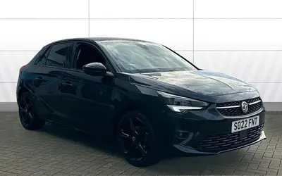 Second-hand Vauxhall Corsa GS Line 75 CP (55 kW) 2022 Negru Hatchback