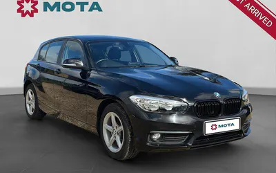 Używany BMW 118 150 KM (110 kW) 2018 Czarny Hatchback