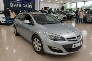 Begagnad Vauxhall Astra
