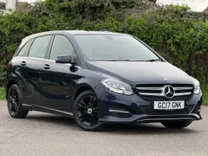 Begagnad Mercedes B180