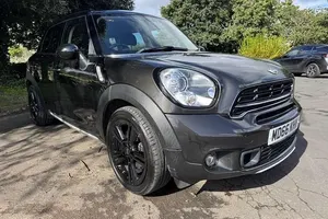 Begagnad Mini Cooper S Countryman