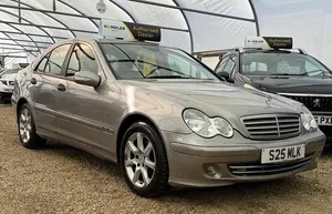 Begagnad Mercedes C180