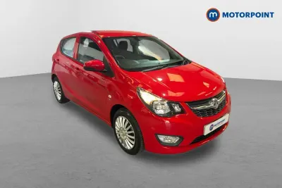 Begagnad Vauxhall Viva 73 HK (53 kW) 2019 Röd Halvkombi